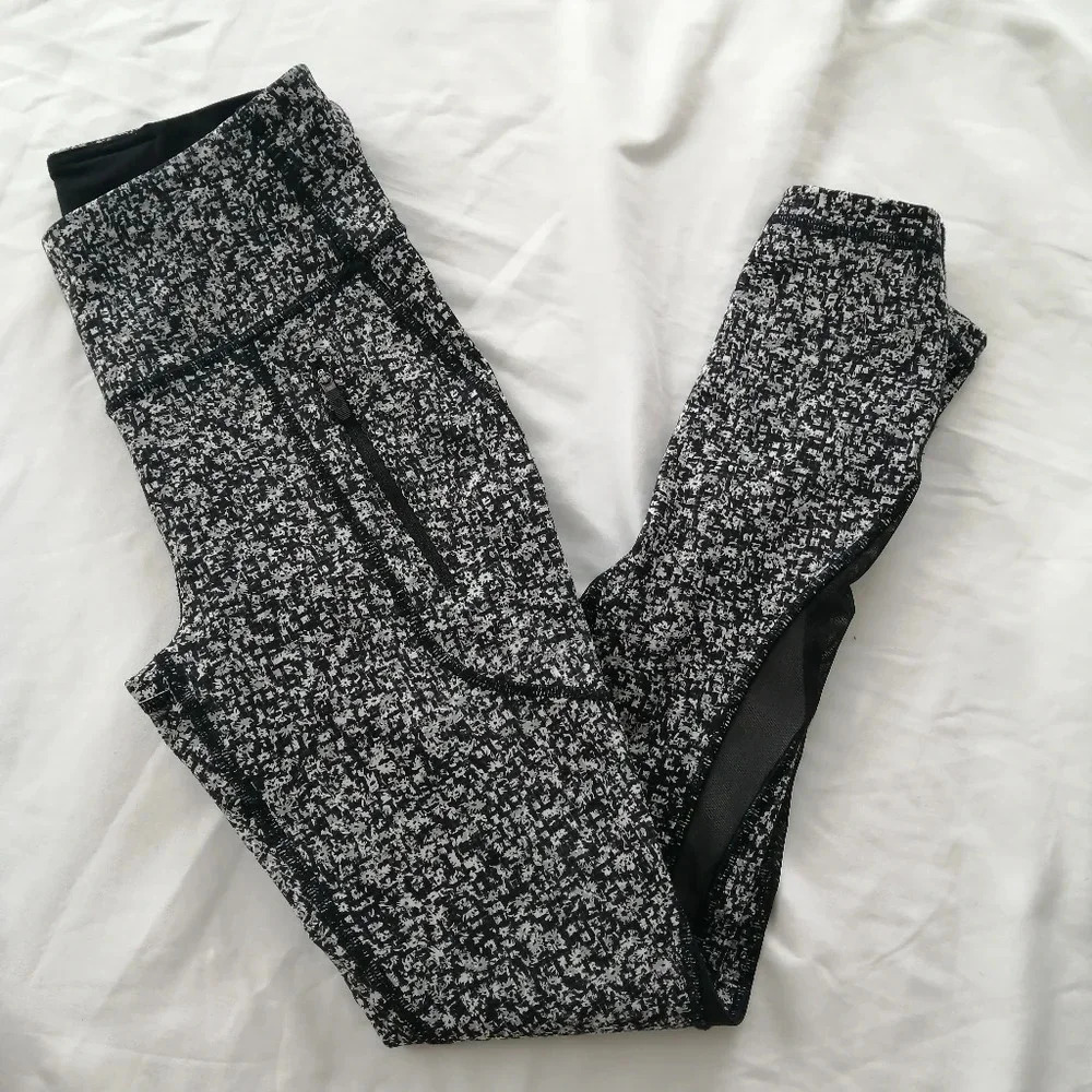 Lululemon Invigorate 7/8 Tights 26" High Rise Mesh Sides Daisy Dust Floral Sz 4